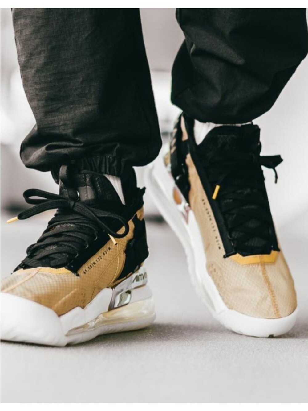 Jordan Proto Max 720 Club Gold athletic sneaker shoes men’s size 10